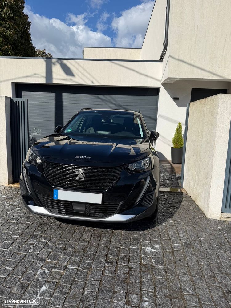 Peugeot e-2008 Allure - 1