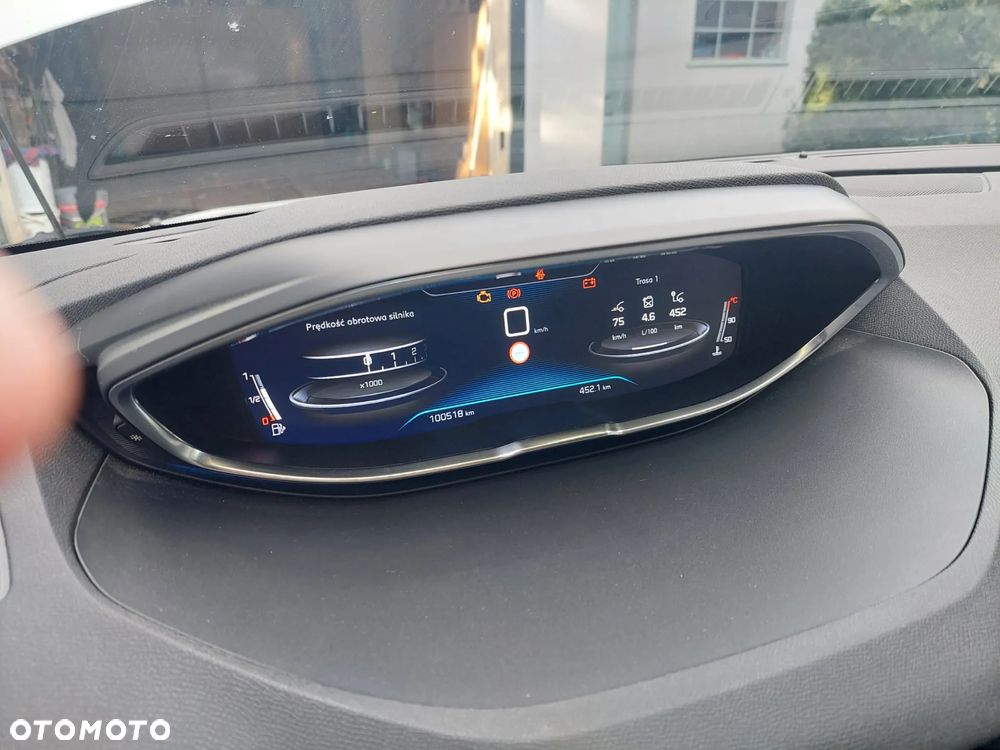 Peugeot 3008 1.5 BlueHDi Allure S&S - 9