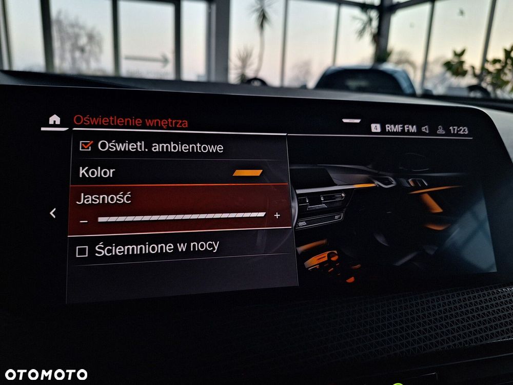 BMW Seria 1 118i Sport Line - 31