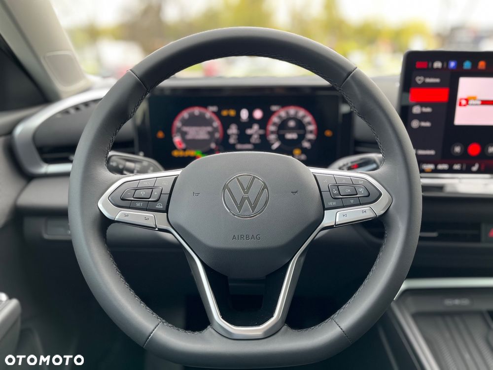 Volkswagen T-Roc 1.5 eTSI OPF DSG Life - 15