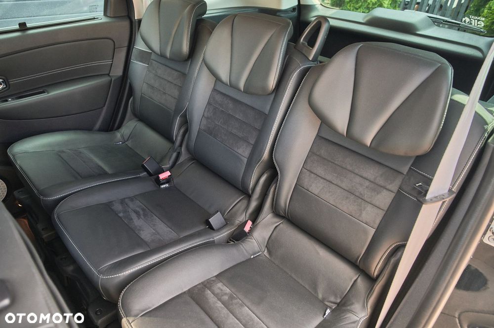 Renault Grand Scenic - 19