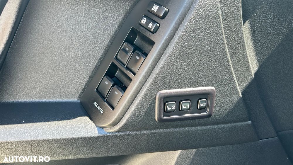 Toyota Land Cruiser 2.8l D-4D 204 CP A/T 7 locuri Luxury AVS - 13