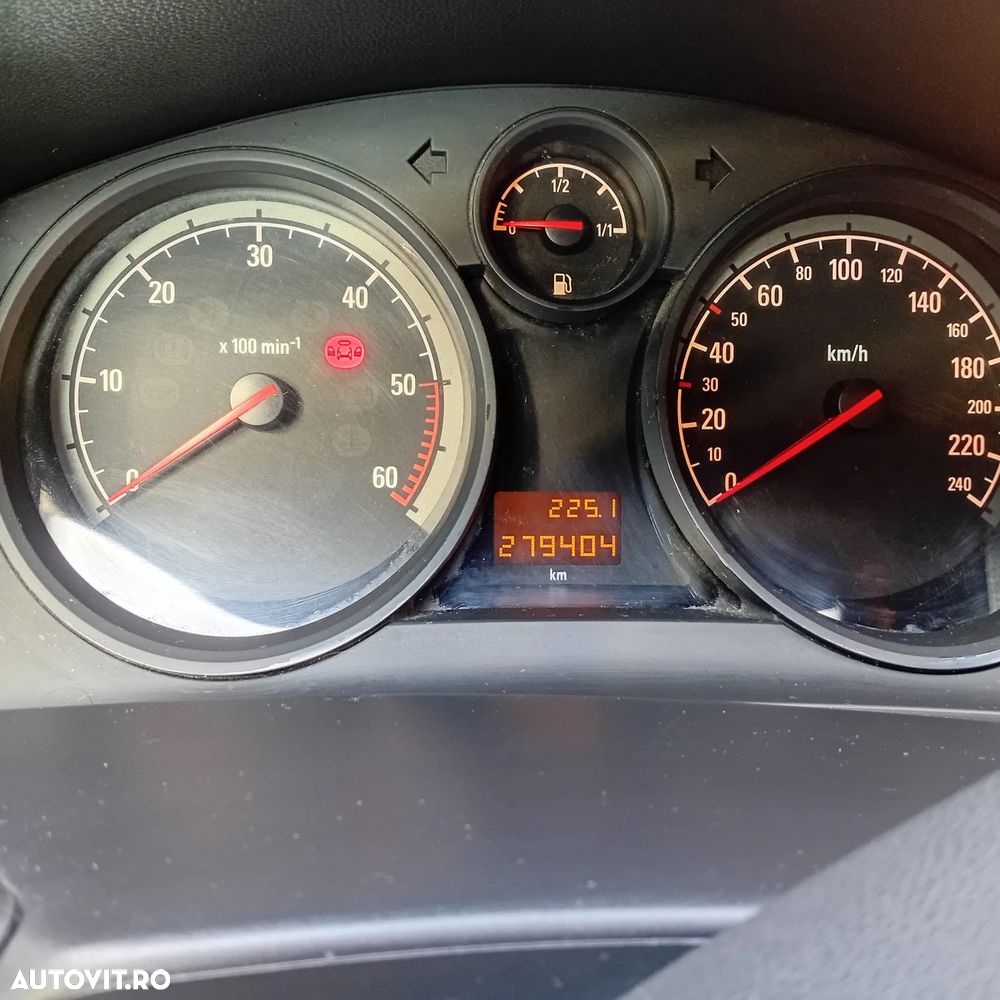 Opel Astra Caravan DTI Comfort - 4