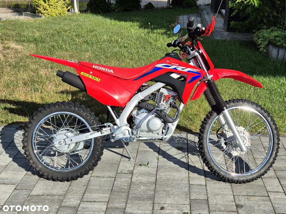 Honda CRF - 12