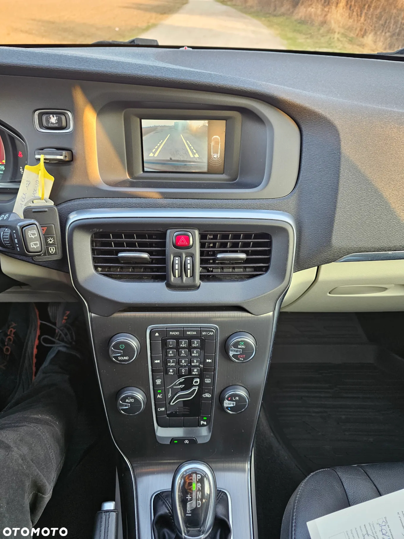 Volvo V40 D3 Geartronic Summum - 9