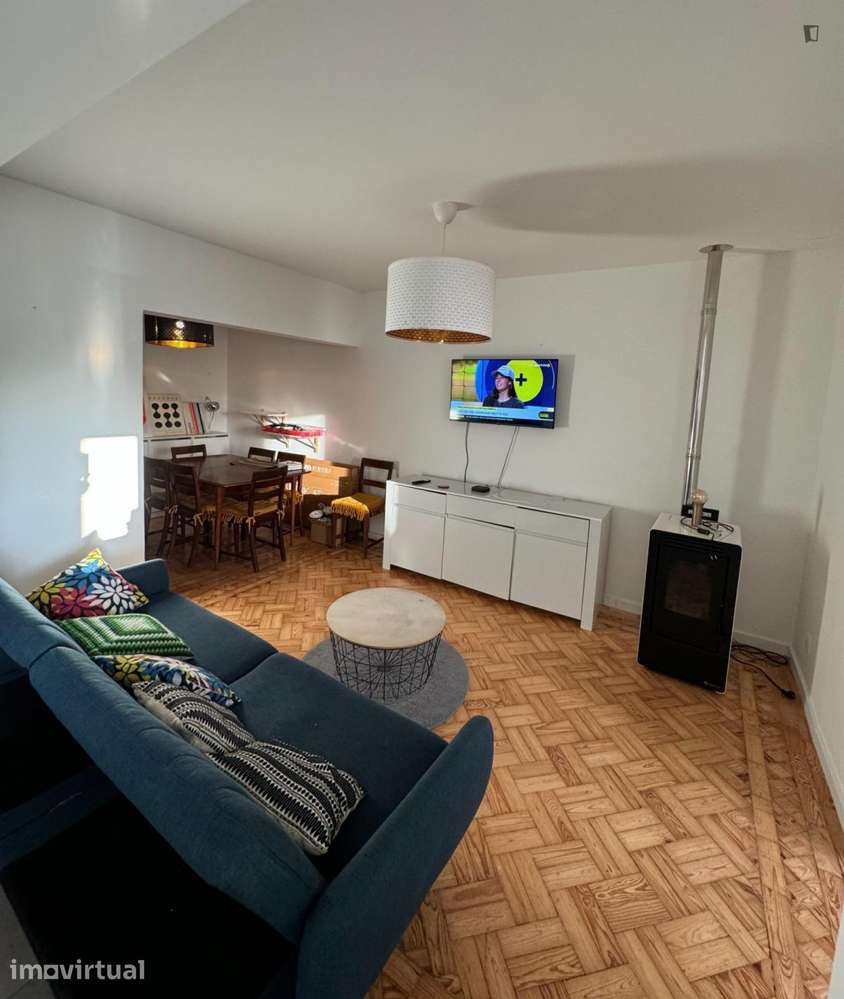 Quarto - localizado em Norton de Matos Coimbra - Grande imagem: 2/20