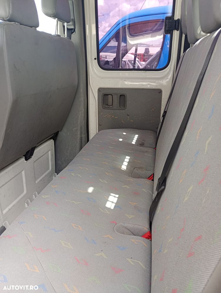 Volkswagen Crafter 2.5TDi - 18