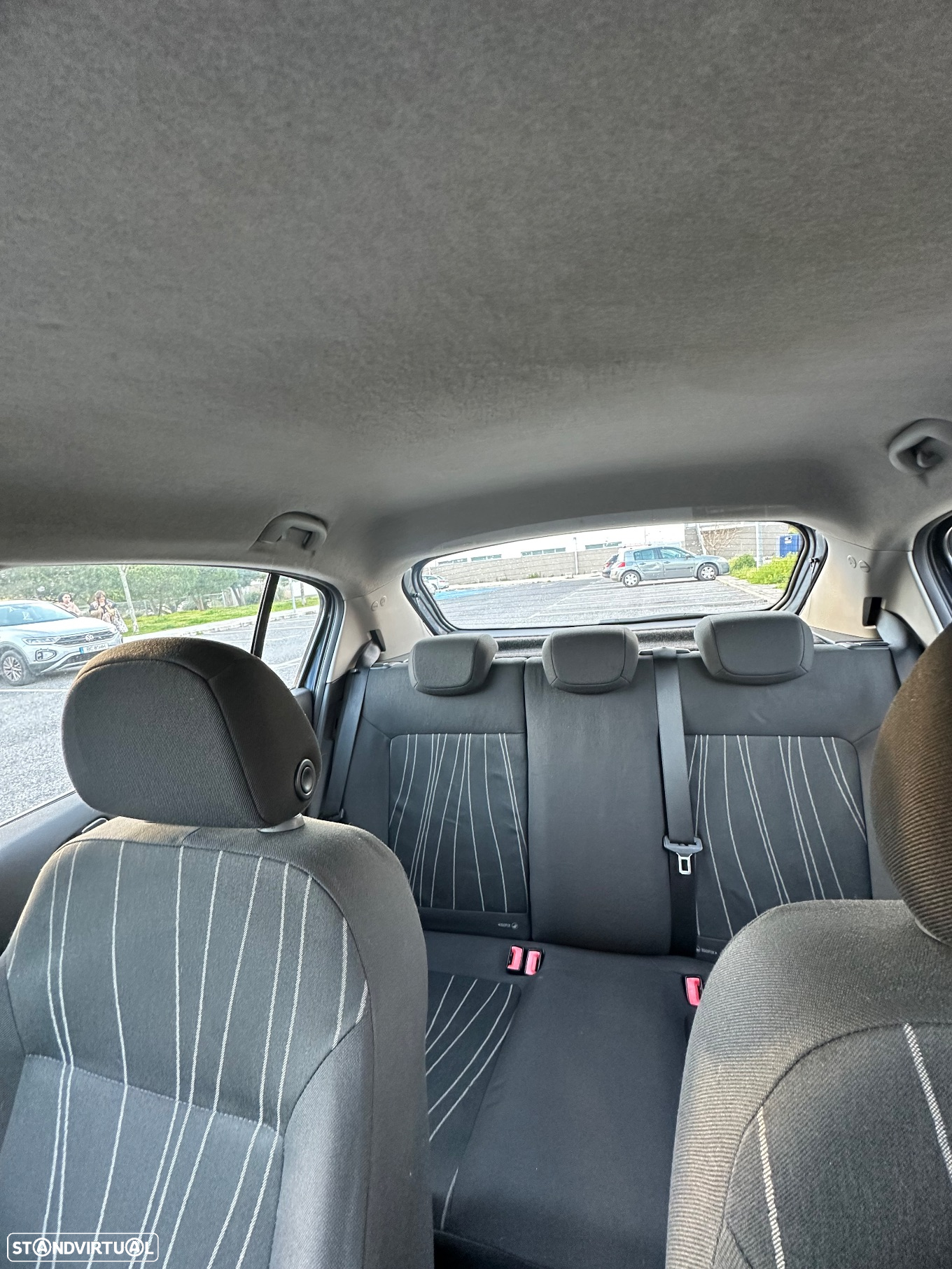 Opel Corsa 1.2 Enjoy - 17
