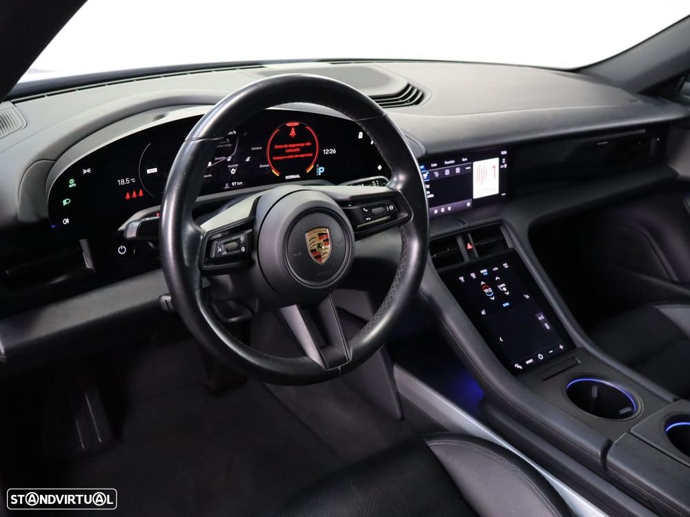 Porsche Taycan Standard - 9