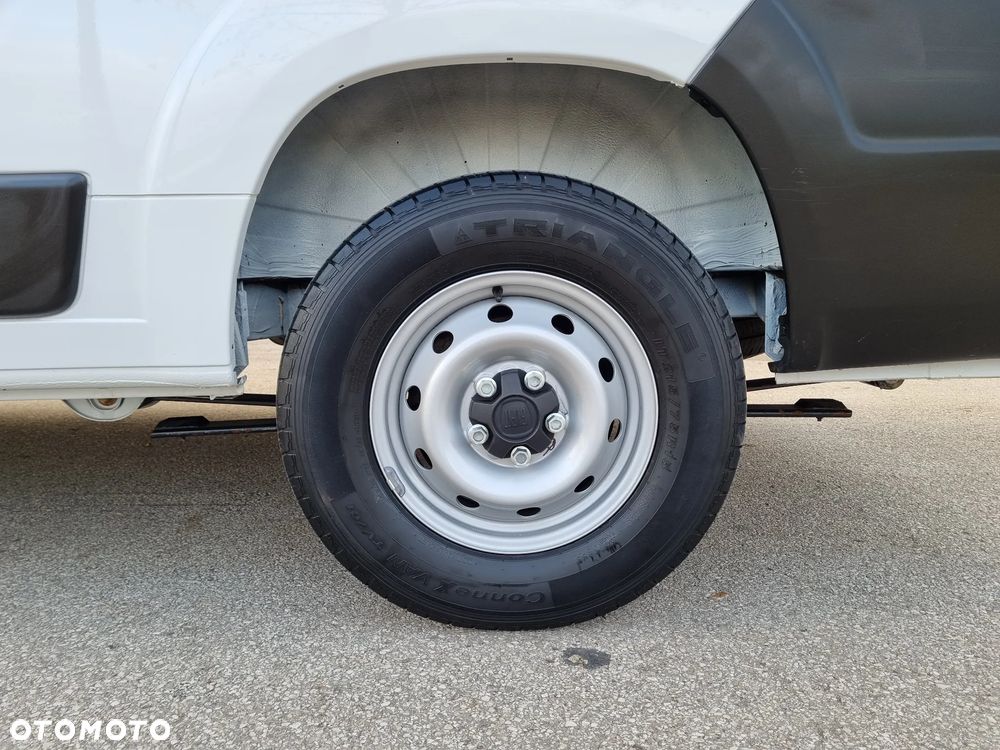 Fiat Ducato 2.3 Multijet 140 KM 6-cio Osobowy L3H2 Brygadowy - 22