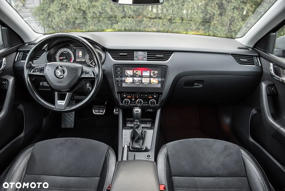 Skoda Octavia Scout 2.0 TDI 4x4 DSG - 5
