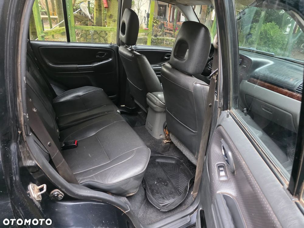 Suzuki Grand Vitara 2.0 Comfort Limited - 15