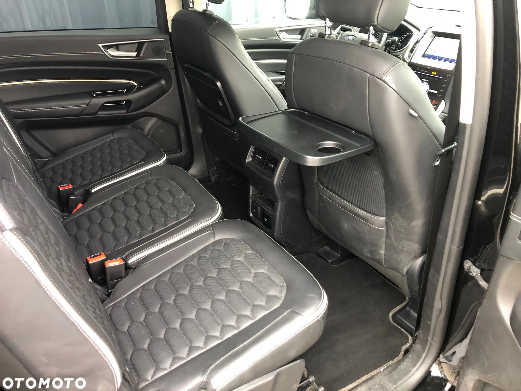 Ford S-Max 2.0 EcoBlue VIGNALE - 19