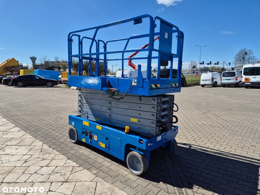 Genie GS 4047 / 1 WŁ / SUPER STAN / ODNOWIONY / NISKIE MOTOGODZINY / MAX 14 METRÓW / MAX 350 KG ŁADOWNOŚĆ - 5