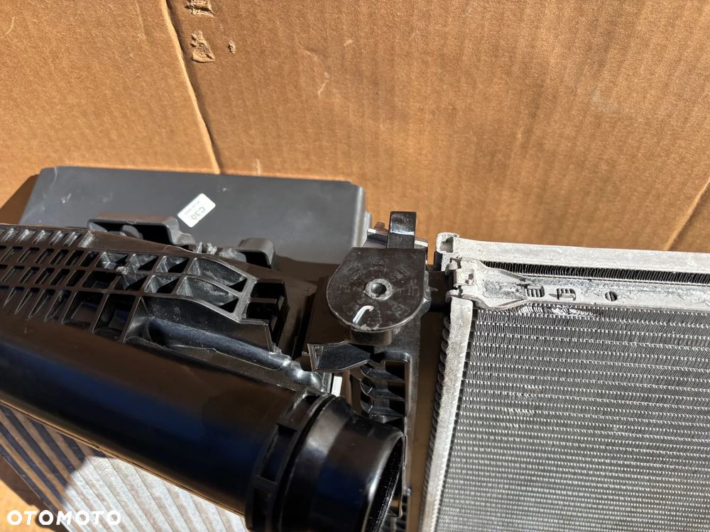 Dacia Sandero III Stepway Benzyna Komplet Chłodnic Chłodnica Wody Klimatyzacji Intercooler Powietrza Kierownica 214107347R 144961019R 165520647R - 10