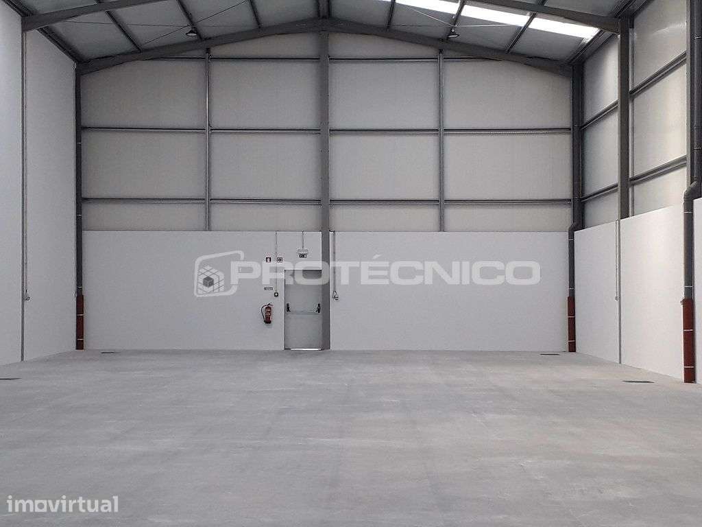 Armazém c/ 480m2 – Z. I. Águeda - Grande imagem: 4/12