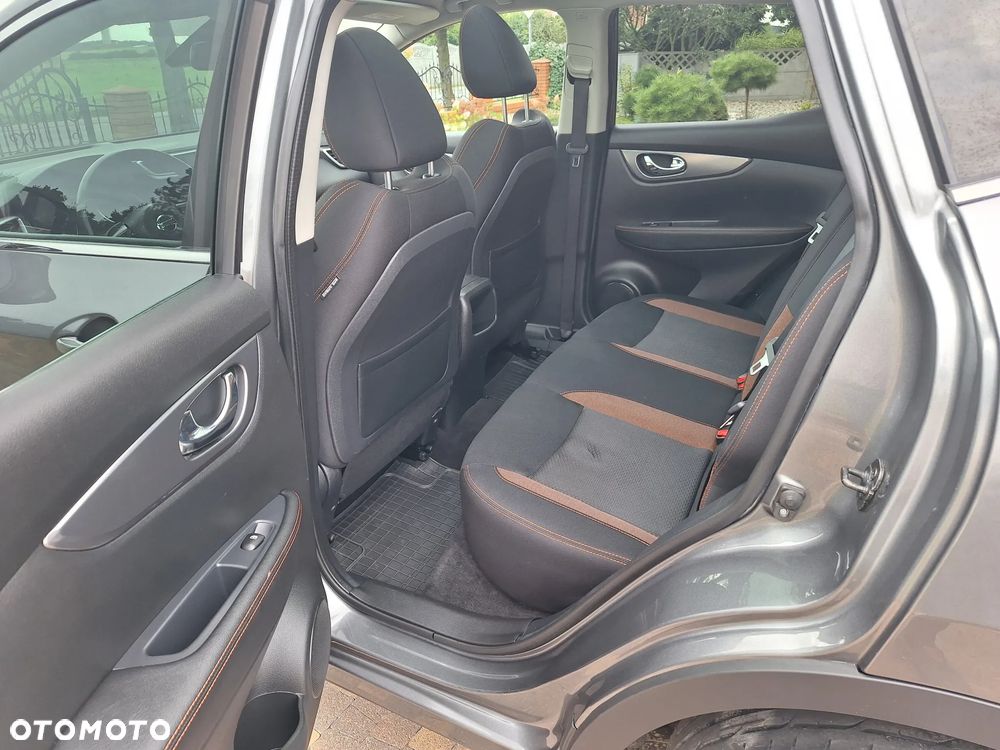 Nissan Qashqai - 10