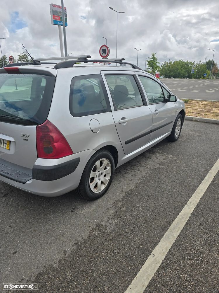 Peugeot 307 Break 1.4 HDi XS Premium - 3
