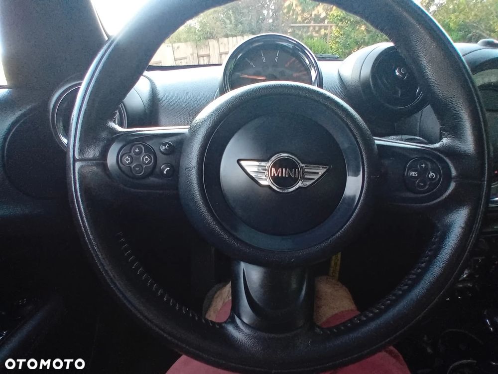 MINI Countryman - 32