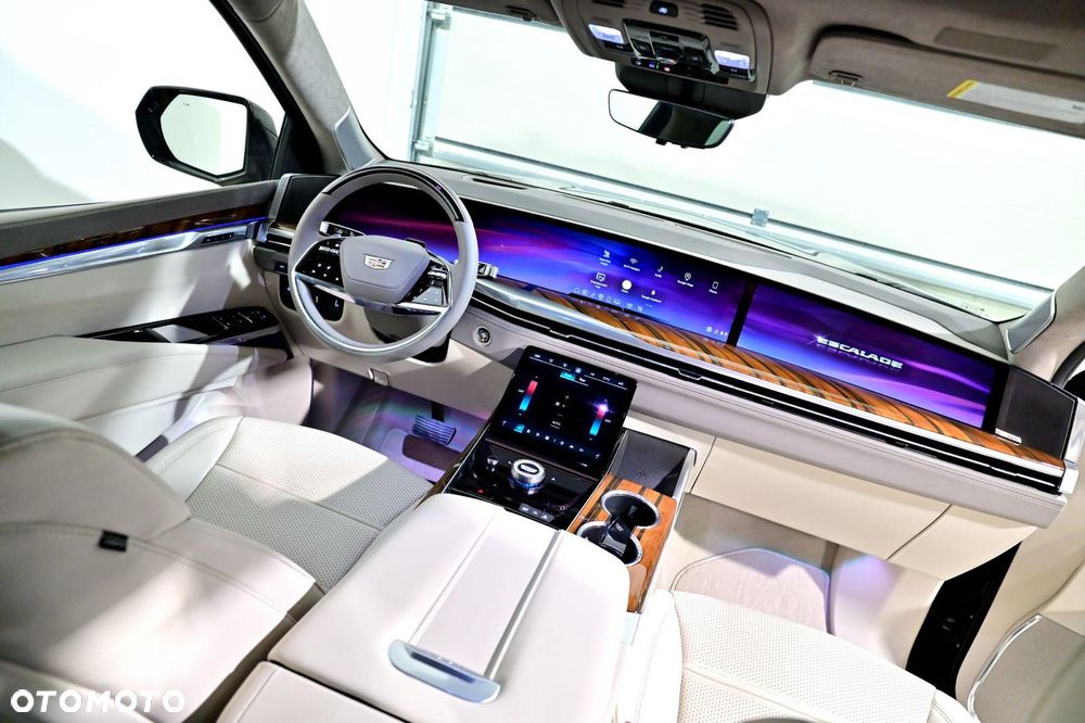 Cadillac Escalade - 20