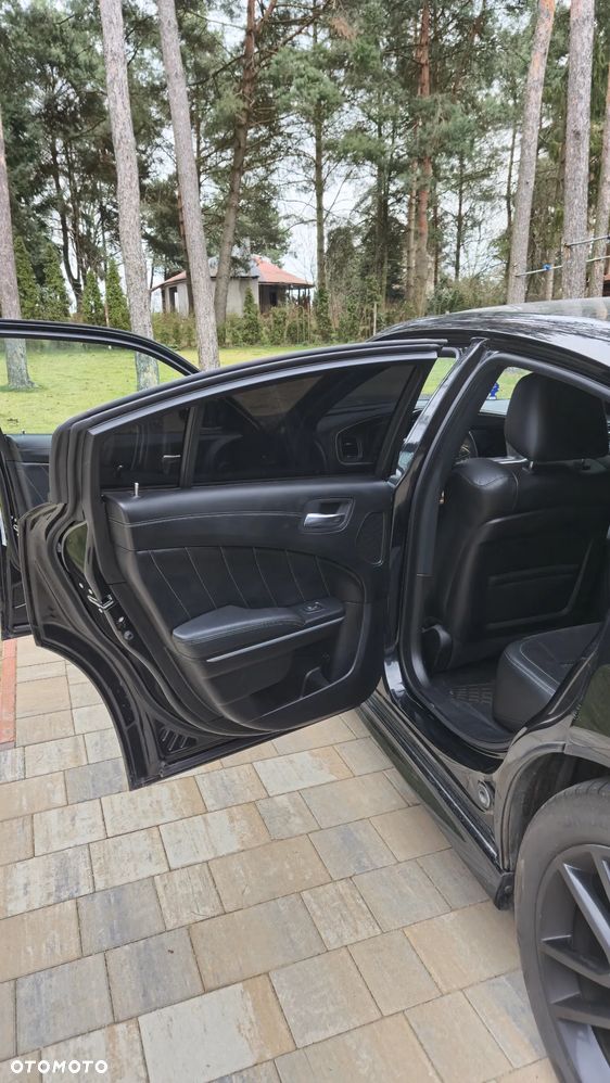 Dodge Charger 5.7 R/T - 29