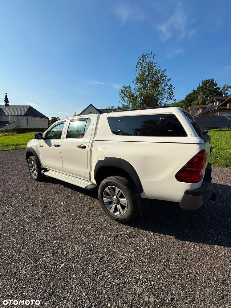 Toyota Hilux 2.4 D-4D Double Cab DLX 4x4 - 9
