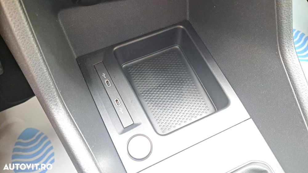Ford Tourneo Connect 2.0L EcoBlue LWB Titanium - 38
