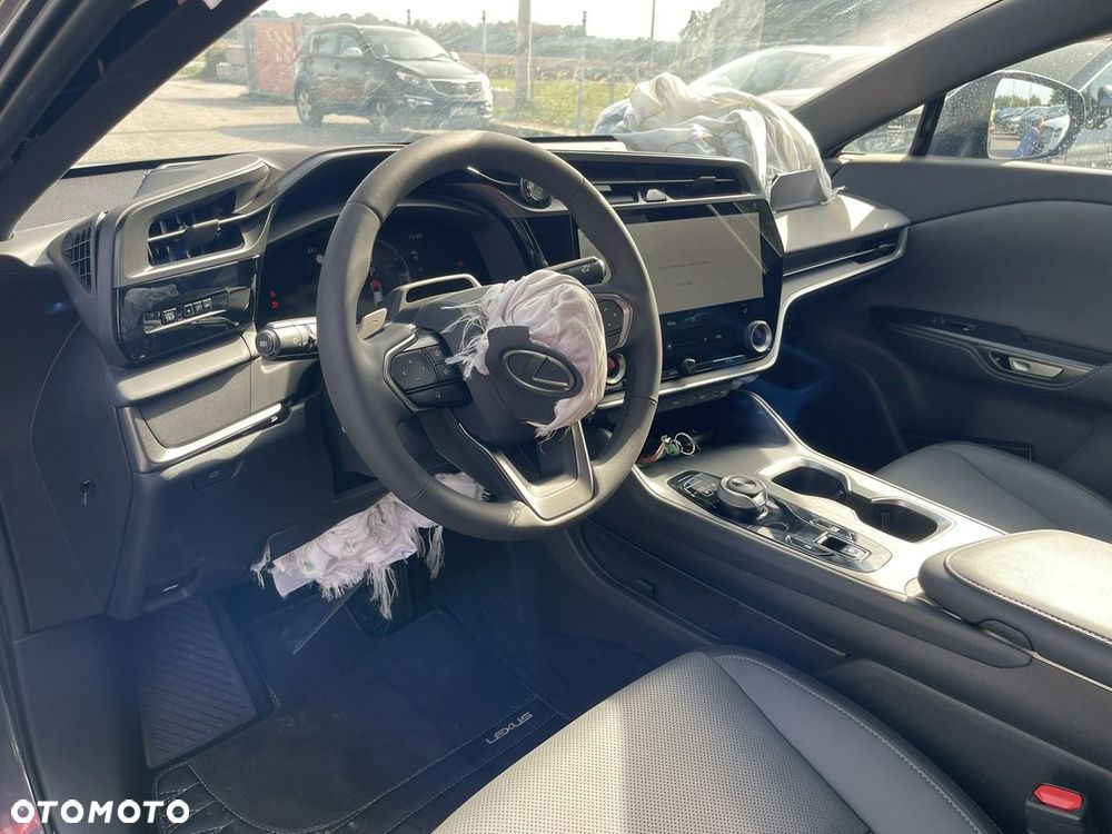 Lexus RZ 300e Prestige - 10
