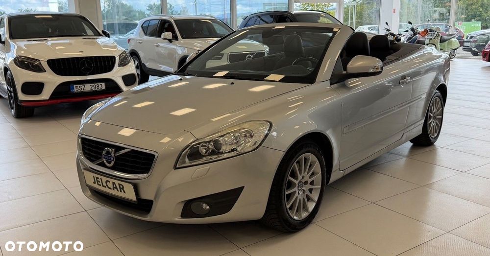 Volvo C70 2.0D Momentum - 5