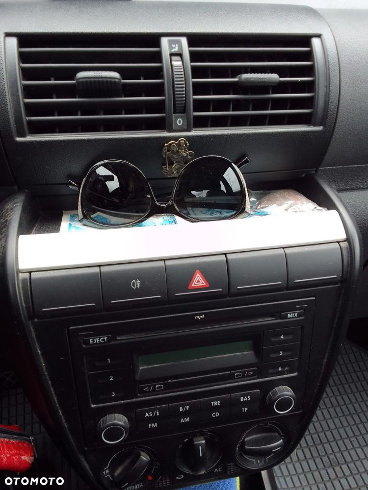 Volkswagen Fox - 7