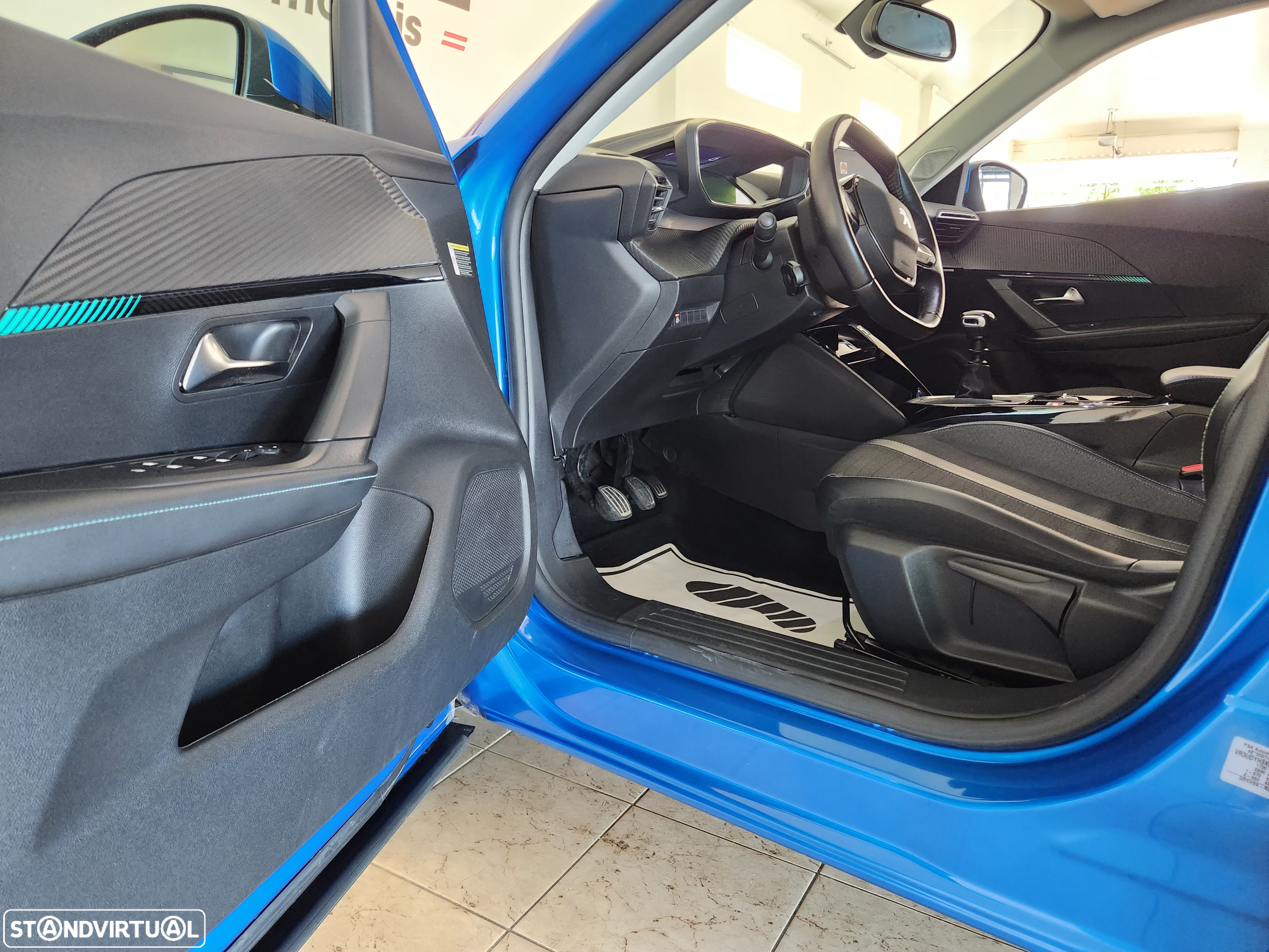 Peugeot 2008 1.5 BlueHDi Allure - 23