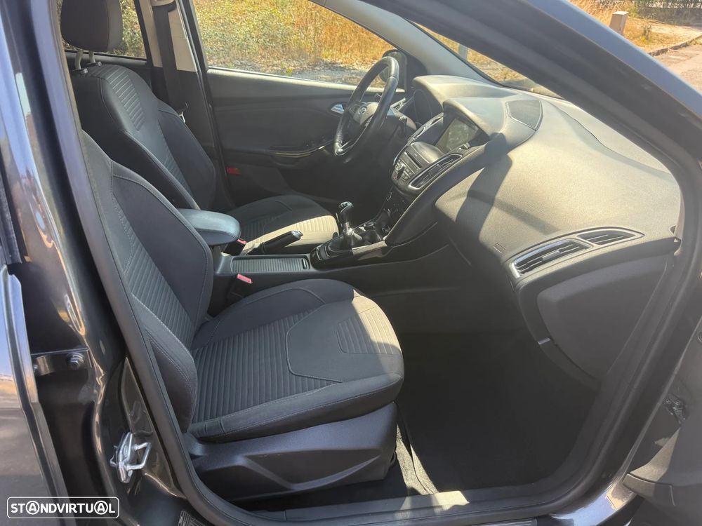 Ford Focus SW 1.5 TDCi Titanium - 13