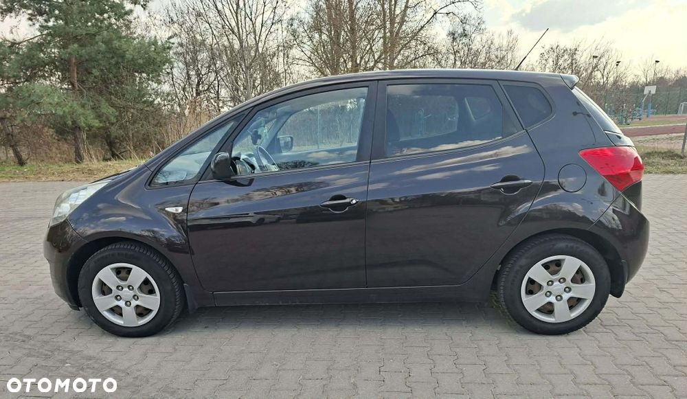 Kia Venga - 2