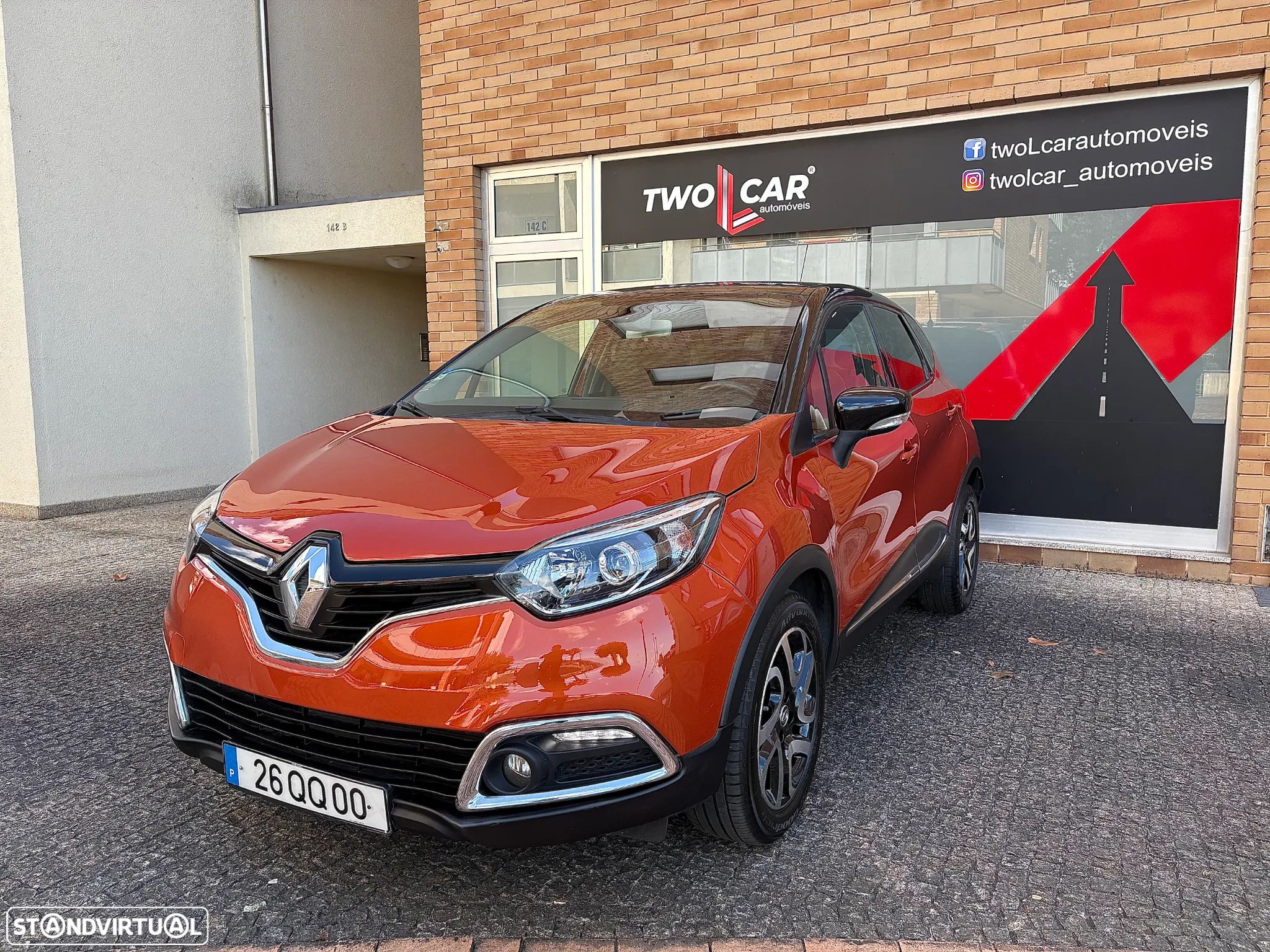 Renault Captur 0.9 TCE Exclusive - 1