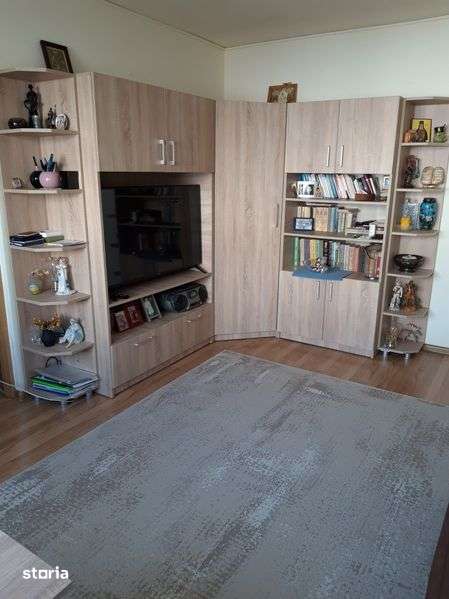 Aprtament 2 camere zona vest — fotografia 1