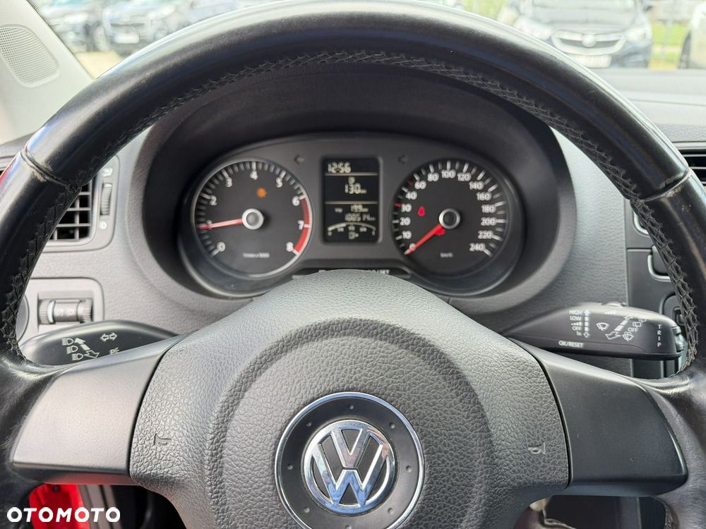 Volkswagen Polo - 10