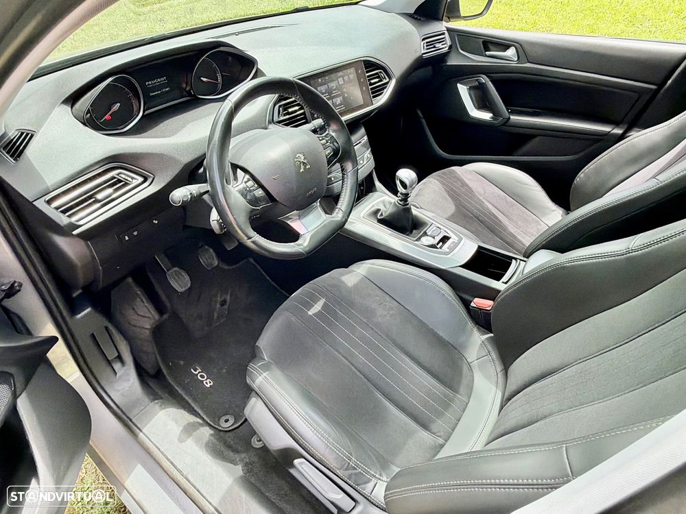 Peugeot 308 1.2 PureTech GT Line - 19