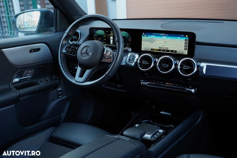 Mercedes-Benz GLB 180 d 8G-DCT AMG Line - 13