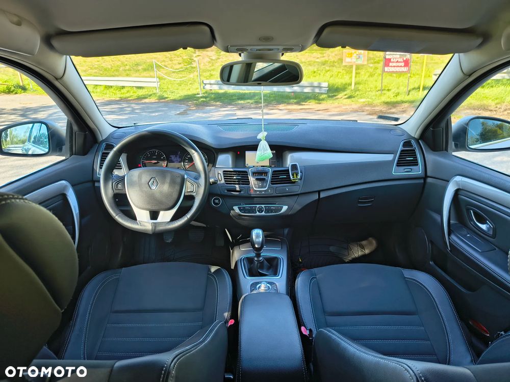 Renault Laguna ENERGY dCi 130 FAP Start-Stop Paris - 8
