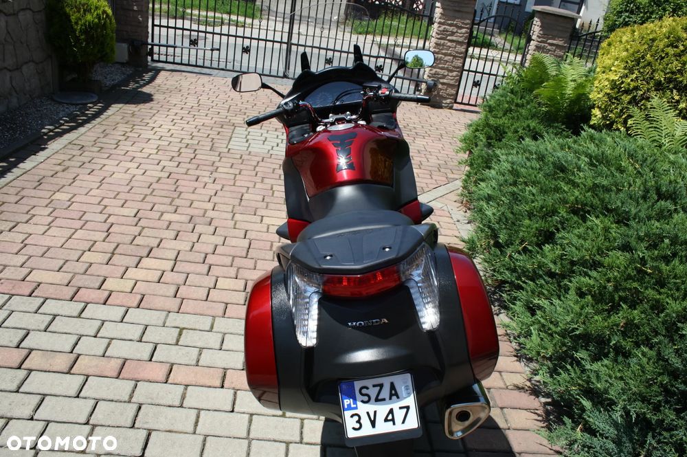 Honda Deauville - 14