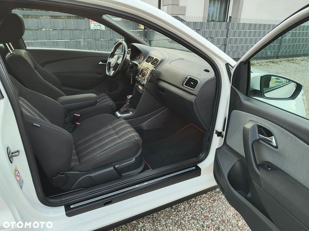 Volkswagen Polo 1.4 TSI GTI DSG - 5