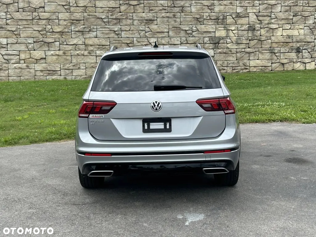 Volkswagen Tiguan - 4