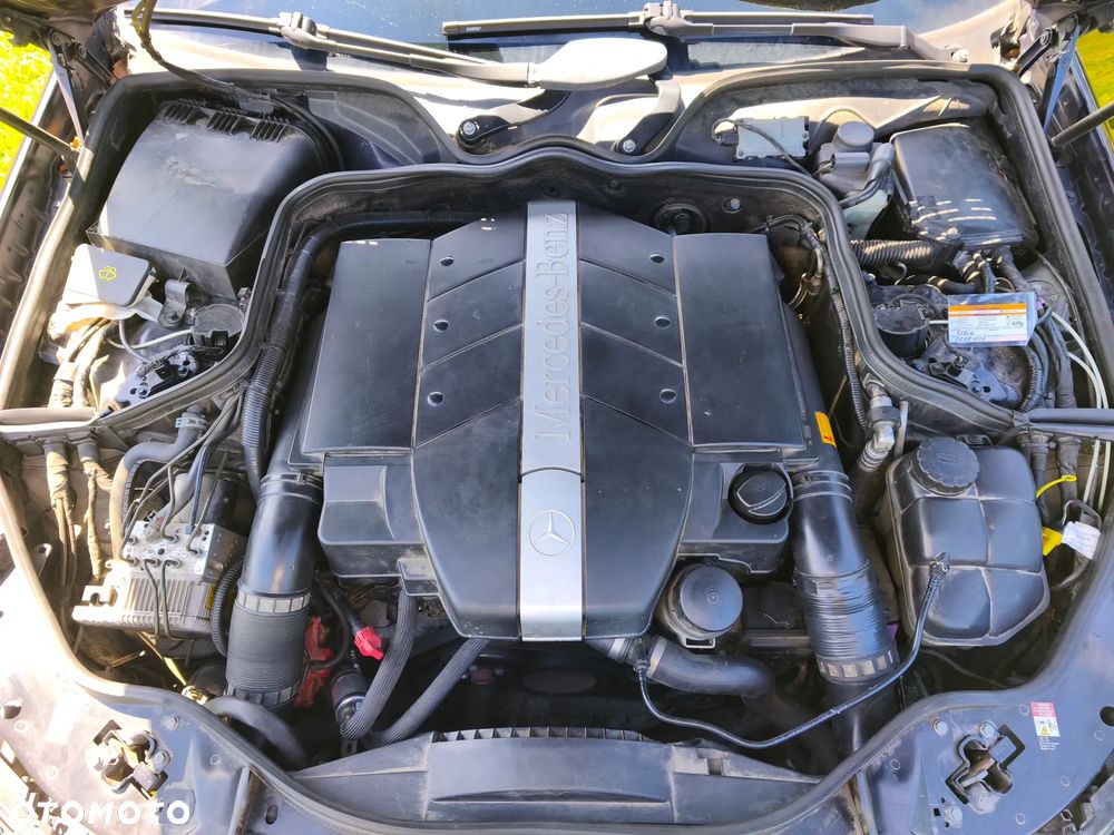 Mercedes-Benz Klasa E 320 4Matic Automatik Avantgarde - 19