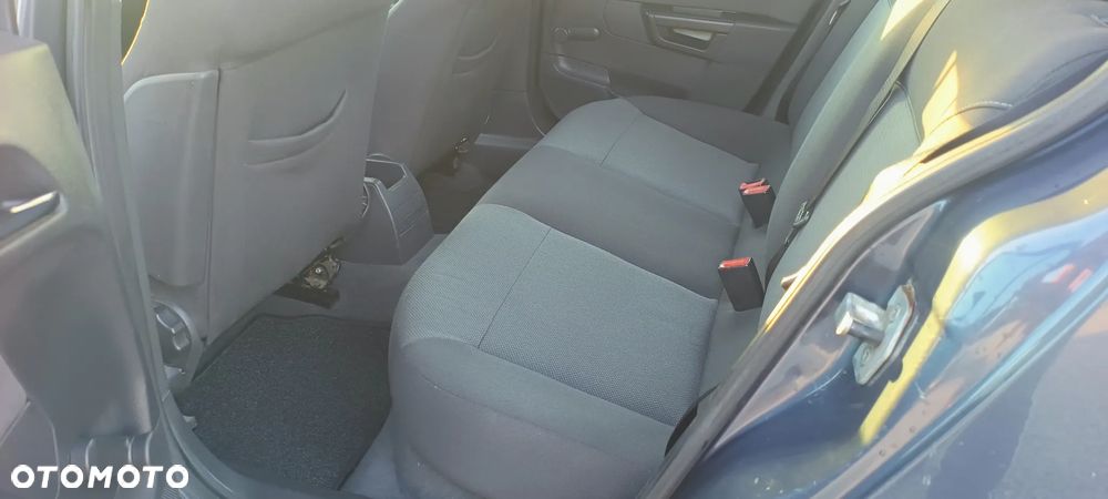 Opel Astra 1.4 Club - 17