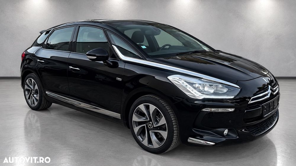 DS Automobiles DS 5 - 17