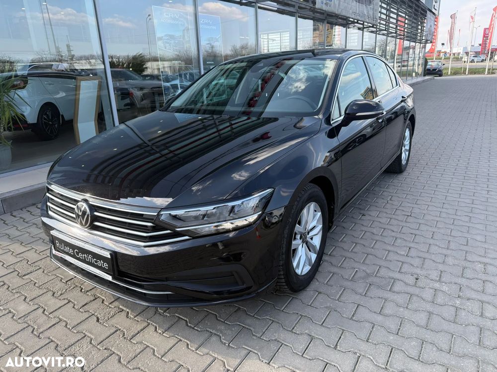 Volkswagen Passat 1.5 TSI ACT DSG Comfortline - 2