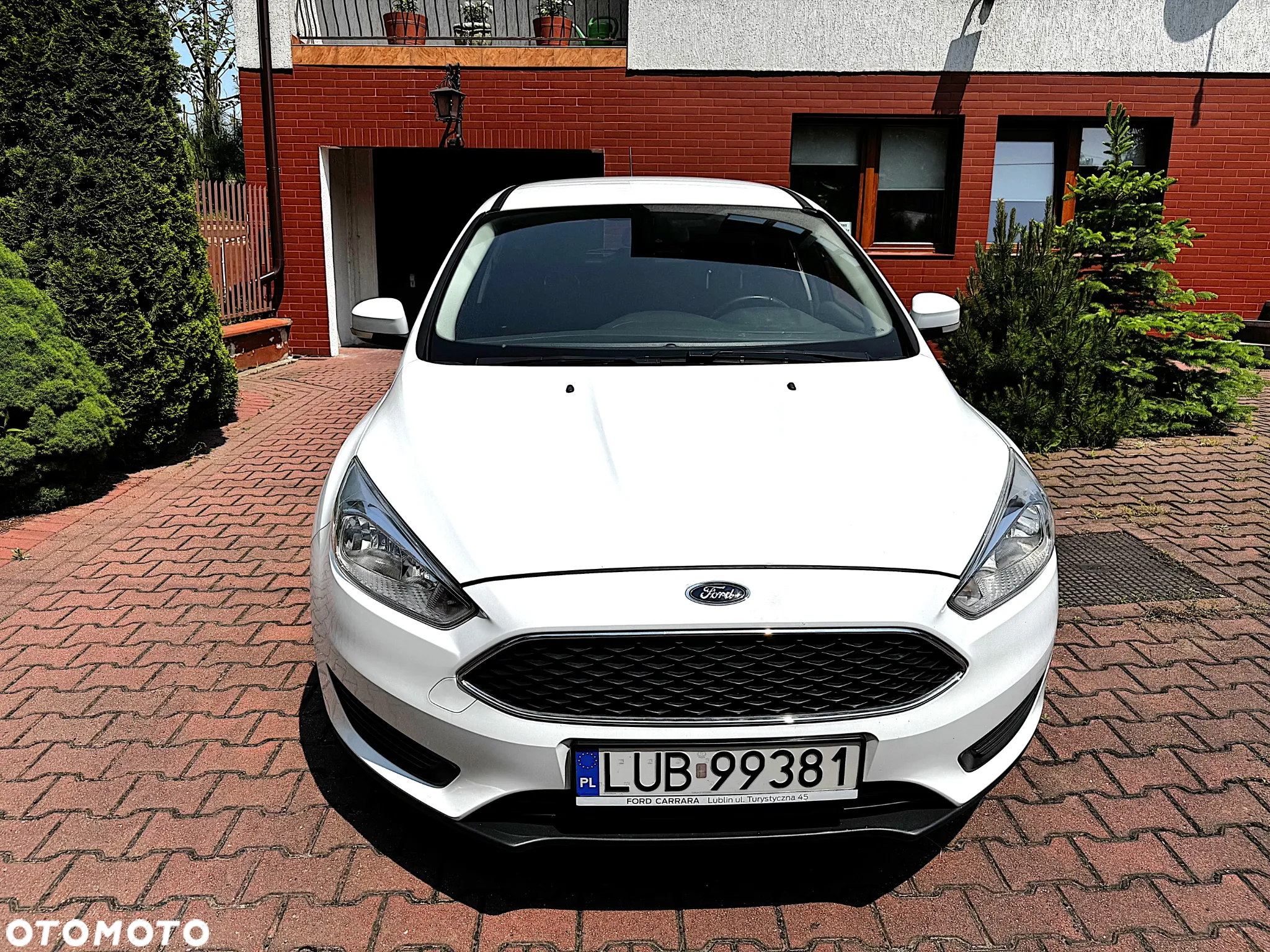 Ford Focus Turnier 1.0 EcoBoost Start-Stopp-System ACTIVE DESIGN - 2