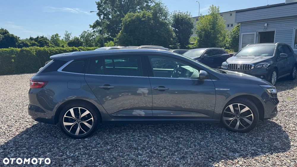 Renault Megane ENERGY TCe 140 EDC BOSE EDITION - 16