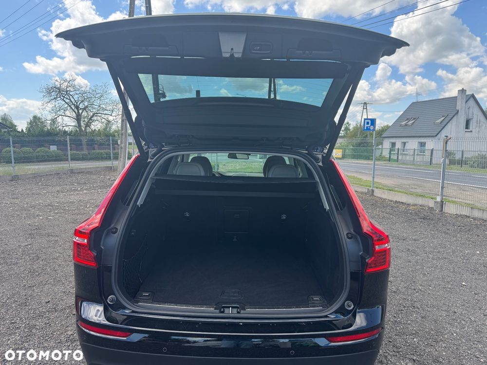 Volvo XC 60 D4 AWD Geartronic Momentum - 26