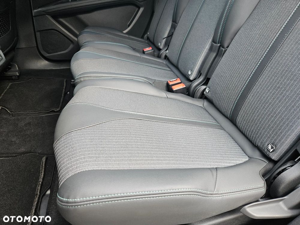 Peugeot 5008 1.5 BlueHDi Allure Pack S&S - 23